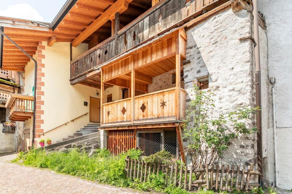 Appartamento Rustico Con Stube E Balcone เปรดัซโซ ภายนอก รูปภาพ