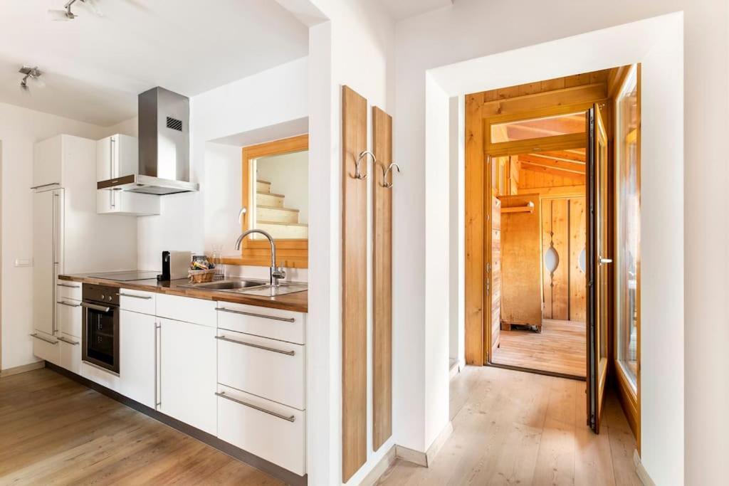 Appartamento Rustico Con Stube E Balcone เปรดัซโซ ภายนอก รูปภาพ
